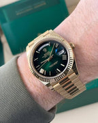 Rolee_x Oyster Perpetual Day Date 40 Battery Gold Green