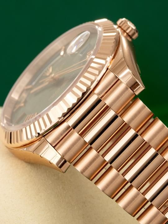 Rolee_x Oyster Perpetual Day Date 40 Battery Copper Green