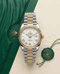 Rolee_x Oyster Perpetual Day Date 40 Battery 2Ton-Gold-White