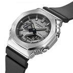 Casio g shock gm2100 black silver Black