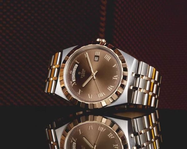 Tudor Royal Automatic 2 ton copper brown Roman ank