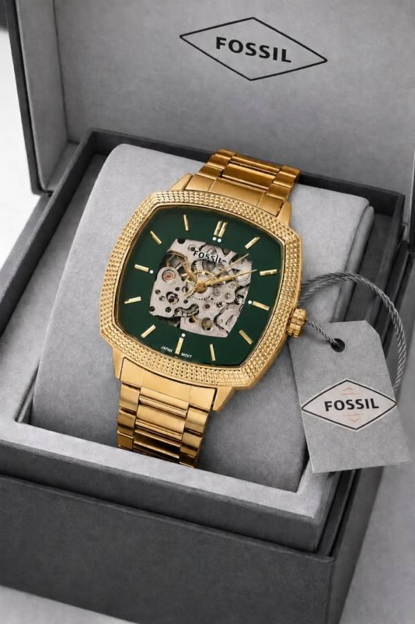 Fossii_l x Nick Jonas Machine Luxe gold green