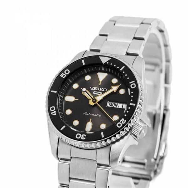 Seiko 5 Sports Automatic silver gray