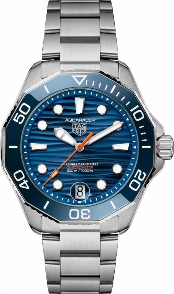 Tag_g Heuee_r Aquaracer Professional 300m date automatic japan zik zake line