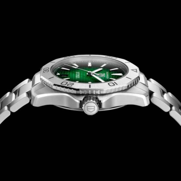 Tag_g Aquaracer Professional 200 Date Automatic