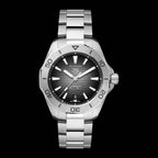 Tag_g Aquaracer Professional 200 Date Automatic silver grey