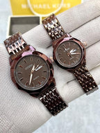 Citizen classic couple