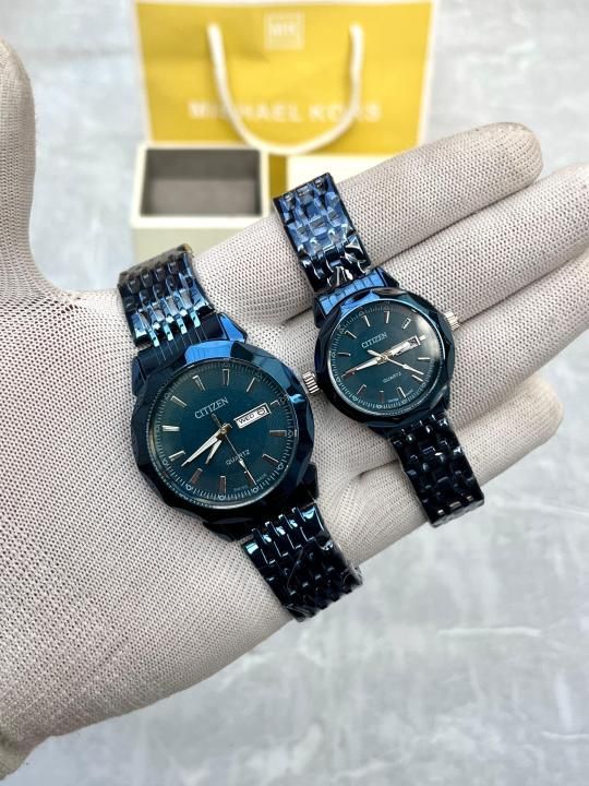 Citizen classic couple