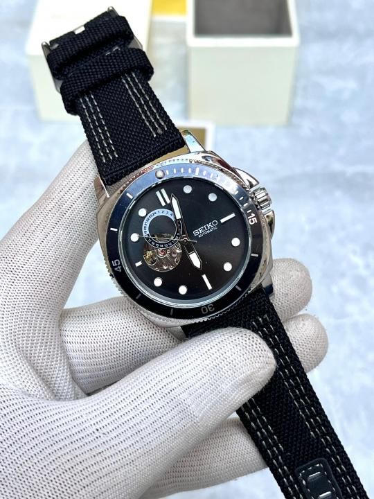 Seiko 5 Sprots Automatic