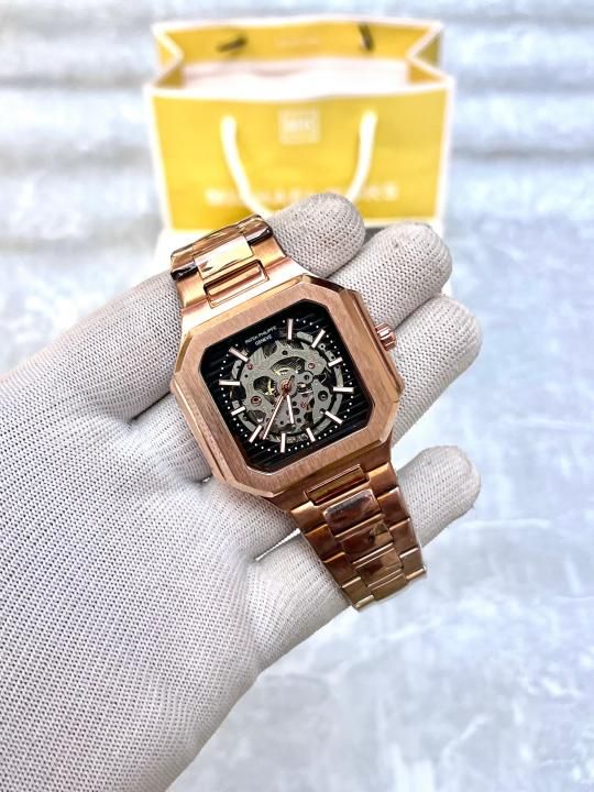 Patek Philipp_pe Nautilus Auto b
