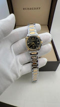 Gucc_i Women Black Dial
